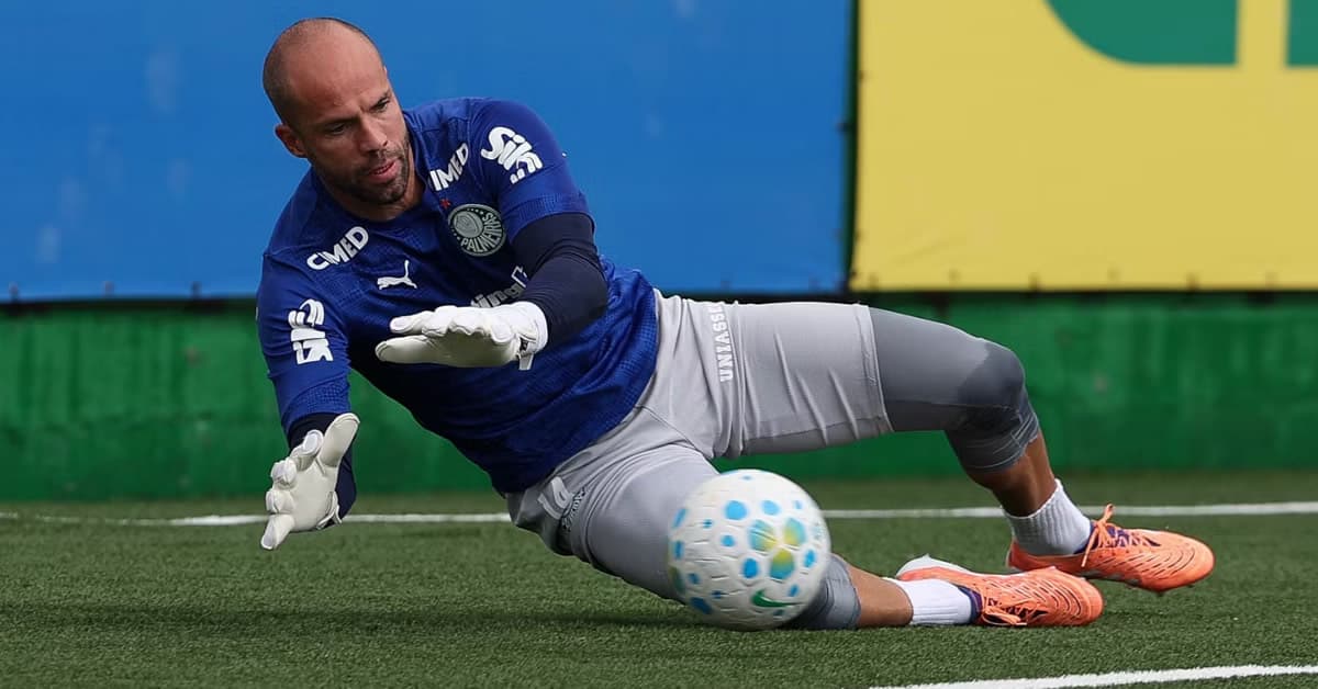 Marcelo Lomba projeta duelo contra a Chapecoense e minimiza um time inteiro de desfalques