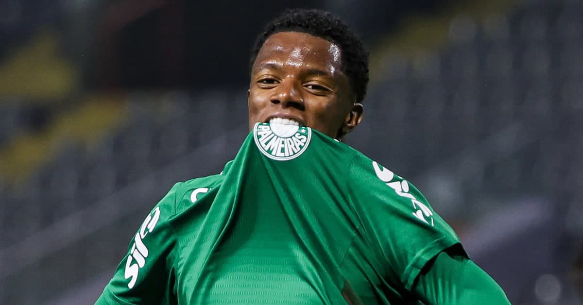 Palmeiras tem dois expulsos e empata com o Santos pelo Brasileirão Sub-20; Sub-17 goleia