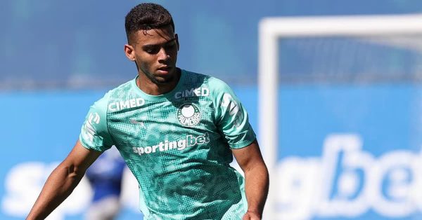 Arthur diz que pretende aprender com Piquerez e projeta partida contra o Coritiba