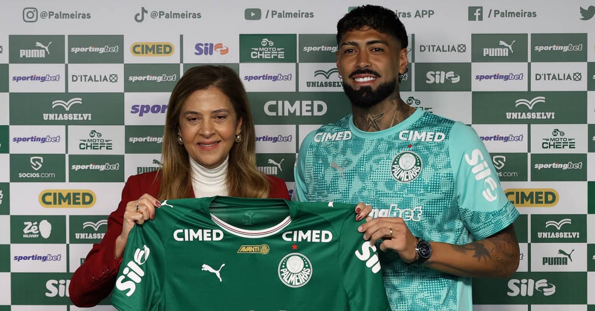 Barboza é apresentado e projeta disputa pela titularidade: "A briga não vai ser fácil"