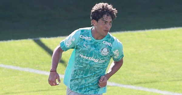 Palmeiras segue preparação para enfrentar o Atlético-MG; Giay é novidade