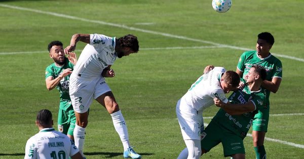 Palmeiras empata com o União São João no primeiro jogo-treino do dia