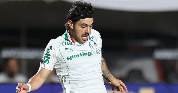 Novo ângulo confirma: lance de Maurício não era para expulsão
