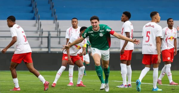 Palmeiras empata com Red Bull Bragantino no jogo de ida da semifinal do Brasileirão Sub-20