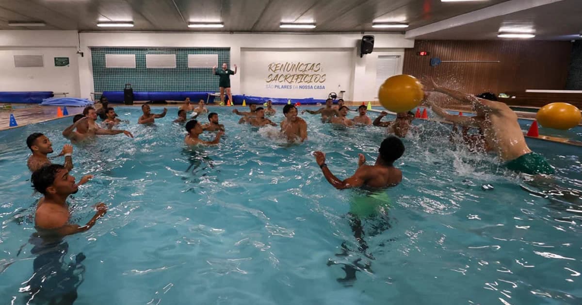 Palmeiras faz treino regenerativo na Academia