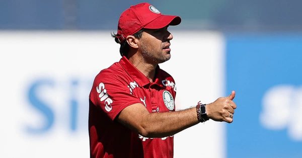 Palmeiras faz último treino antes de enfrentar o Cerro Porteño; veja provável escalação
