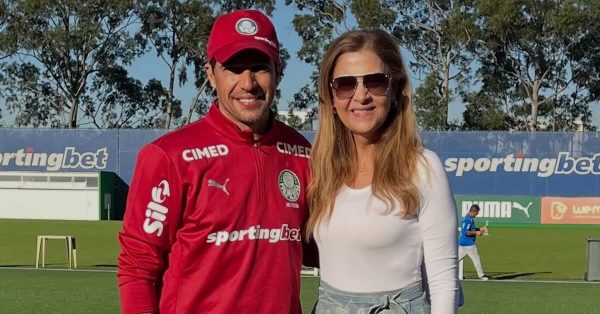 Leila Pereira ironiza críticas em nova manifestação de apoio a Abel Ferreira