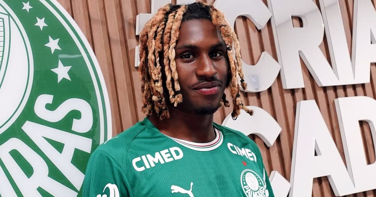 Palmeiras assina com meia português que estava no futebol inglês; veja lances