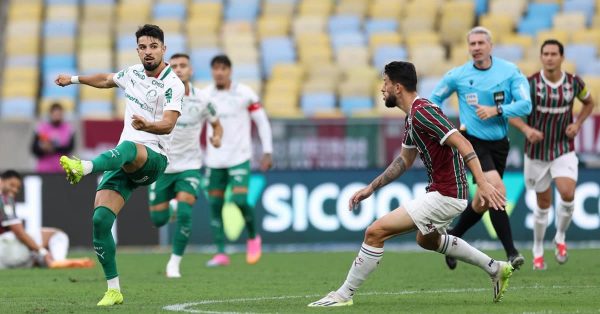 Palmeiras perde para o Fluminense e caminha para entregar outro Brasileirão