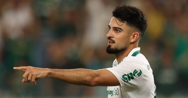 Palmeiras perde para o Fortaleza mas avança na Copa do Brasil
