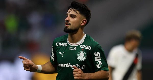 Qual era a pontuação do Palmeiras após 24 jogos nos últimos Brasileiros?