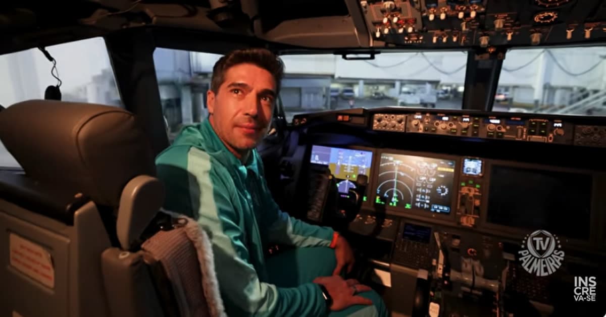Vídeo: Com Abel piloto, Palmeiras chega ao Rio de Janeiro
