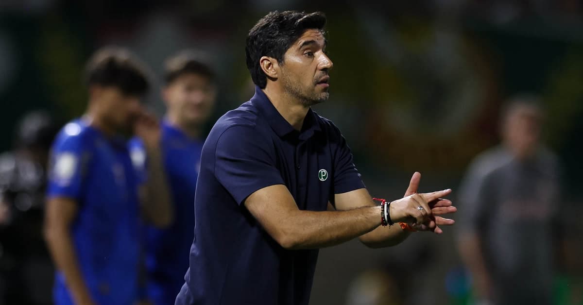 Abel ironiza tentativa de tapetão do Flamengo: "Palmeiras está na final sem asterisco"