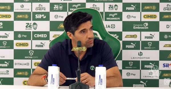 Vídeo: coletiva do Abel após vitória sobre o Red Bull Bragantino