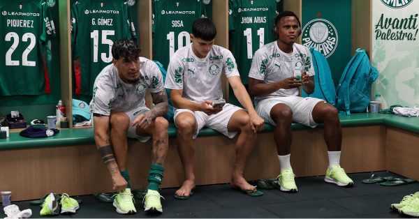 Vídeo: assista aos bastidores da vitória sobre o Corinthians