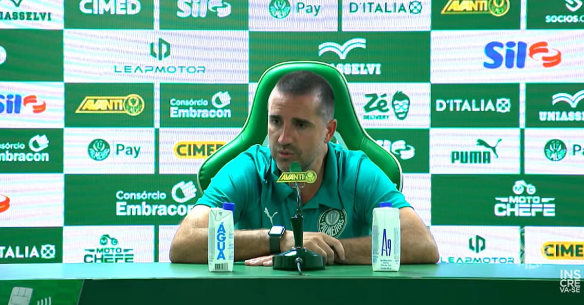 Vídeo: coletiva do João Martins após vitória sobre o Bahia