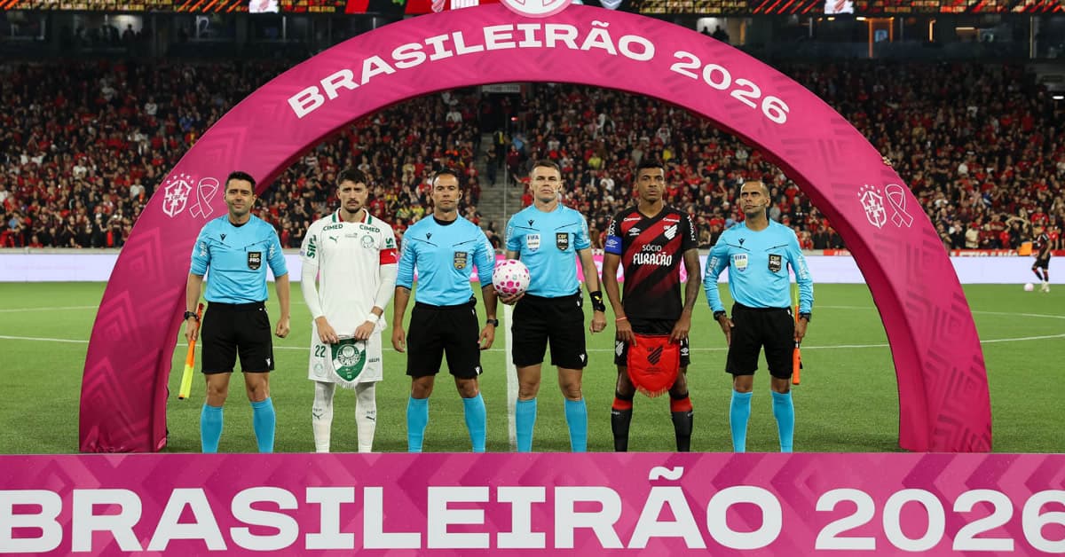 Qual era a pontuação do Palmeiras após 31 jogos nos últimos Brasileiros?