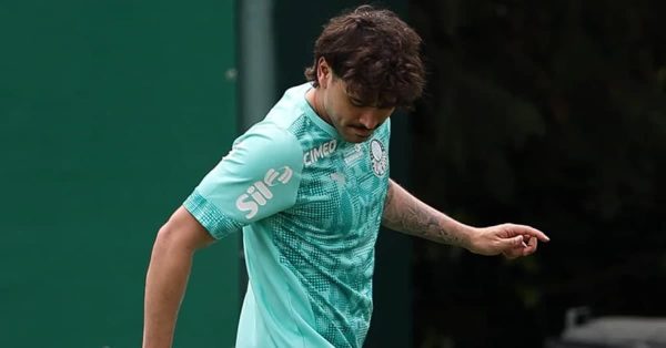 Candidato a titular, Maurício projeta duelo com Fluminense