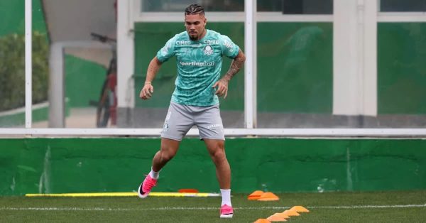 Ainda sem elenco completo, Palmeiras segue preparação para enfrentar o Bahia