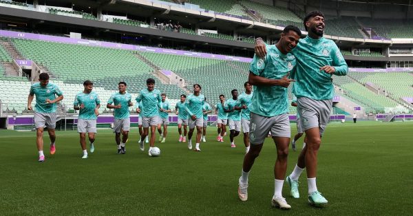 Palmeiras treina no Nubank Parque antes de enfrentar o Bahia; veja provável escalação