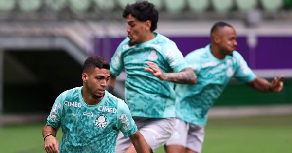 Palmeiras x Fluminense: Verdão treina no Nubank Parque e tem desfalque confirmado